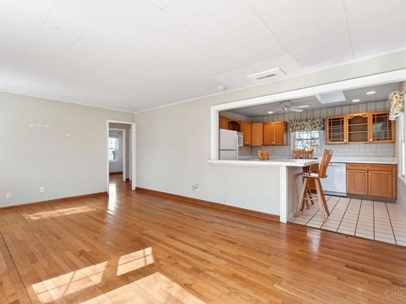 6542 Rainbow Lane, Cincinnati, OH 45230 Photo 8