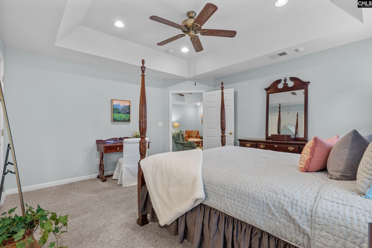 107 Sebring Drive  Photo 17