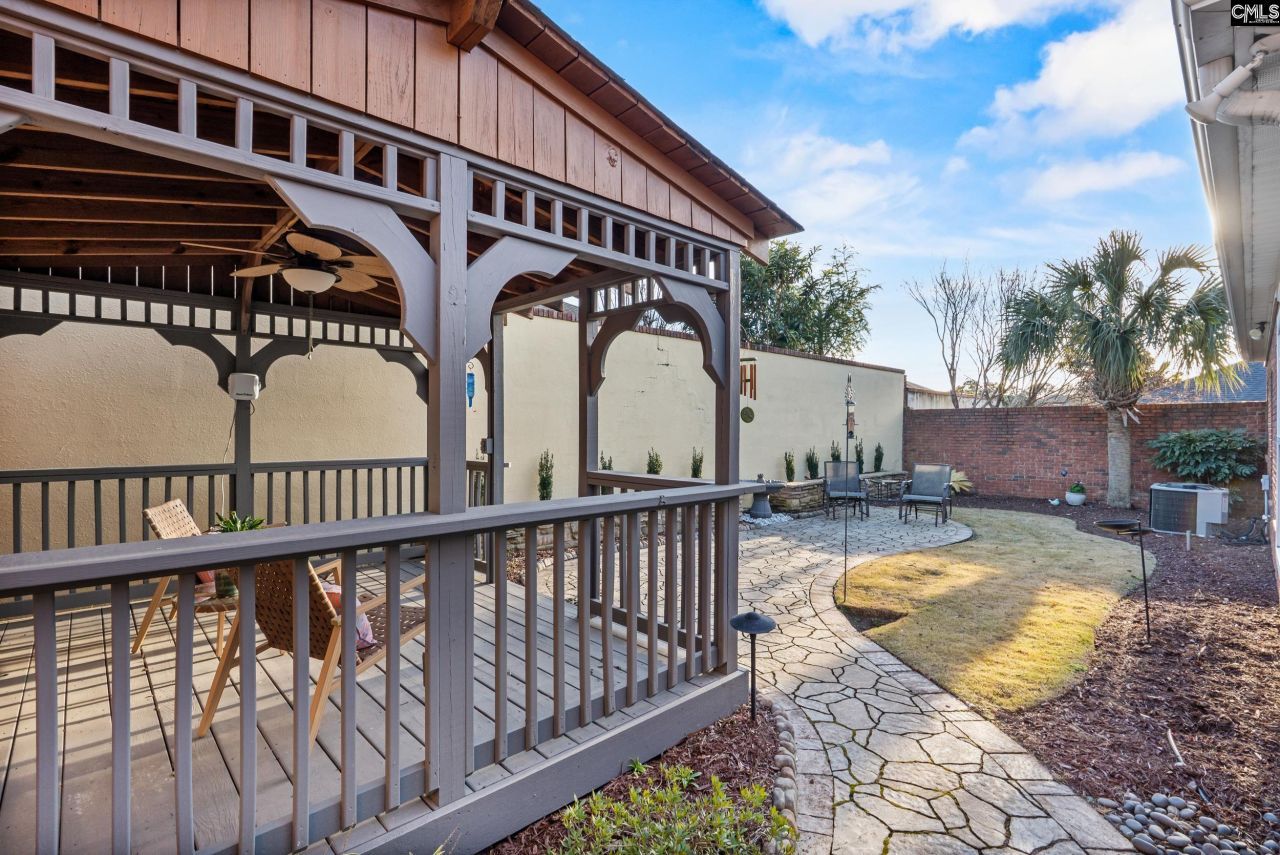 107 Sebring Drive  Photo 26