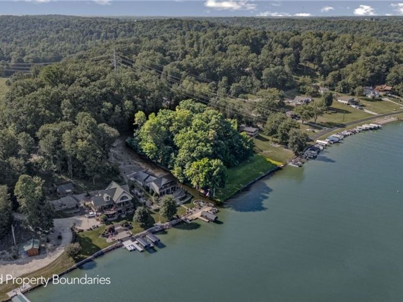 490 E Mohawk Drive, Malvern, OH 44644 Photo 9