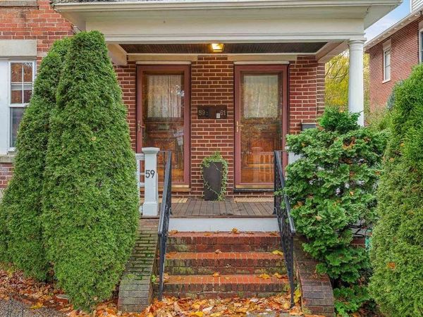 59-61 Reservoir St, Unit 2, Cambridge, MA 02138