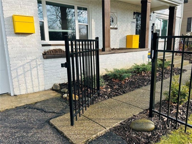 399 Mineola Avenue, Akron, OH 44320 Photo 2