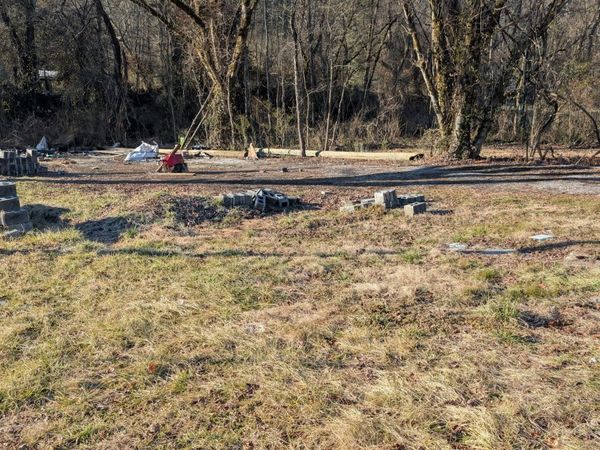 2503 Exeter Ave, Middlesboro, KY 40965