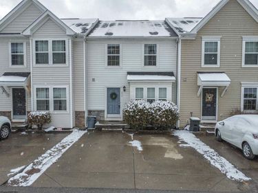 202 Summerfield Drive, Morgantown, WV 26508