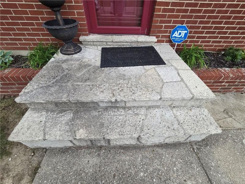 5037 Retford Drive, Dayton, OH 45417 Photo 1