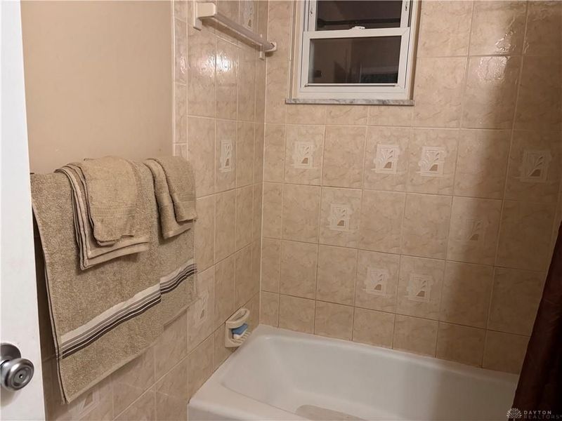 5037 Retford Drive, Dayton, OH 45417 Photo 11