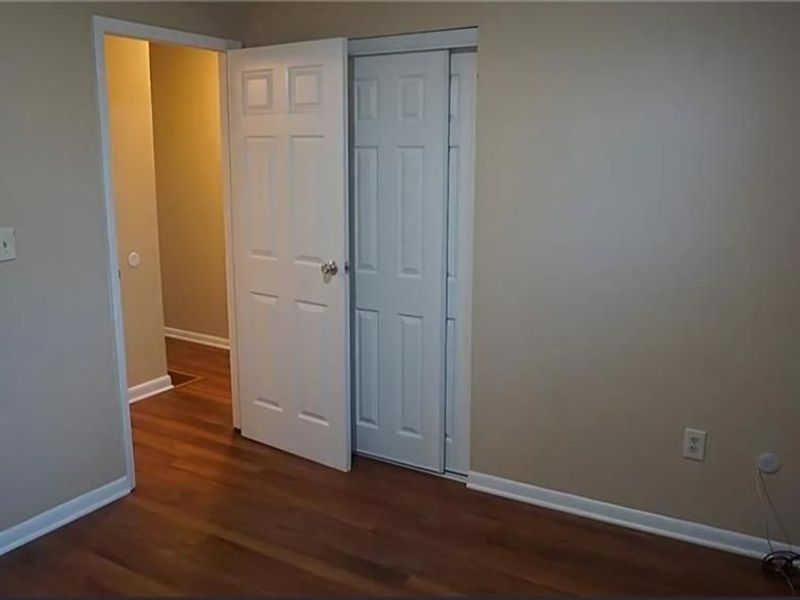 5037 Retford Drive, Dayton, OH 45417 Photo 3