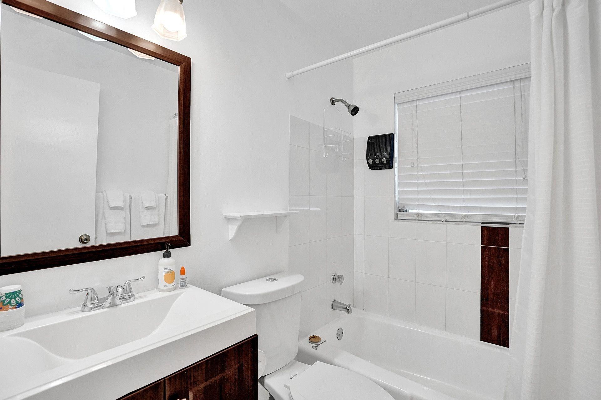 3226 NE 12th Street, Unit 8, Pompano Beach, FL 33062 Photo