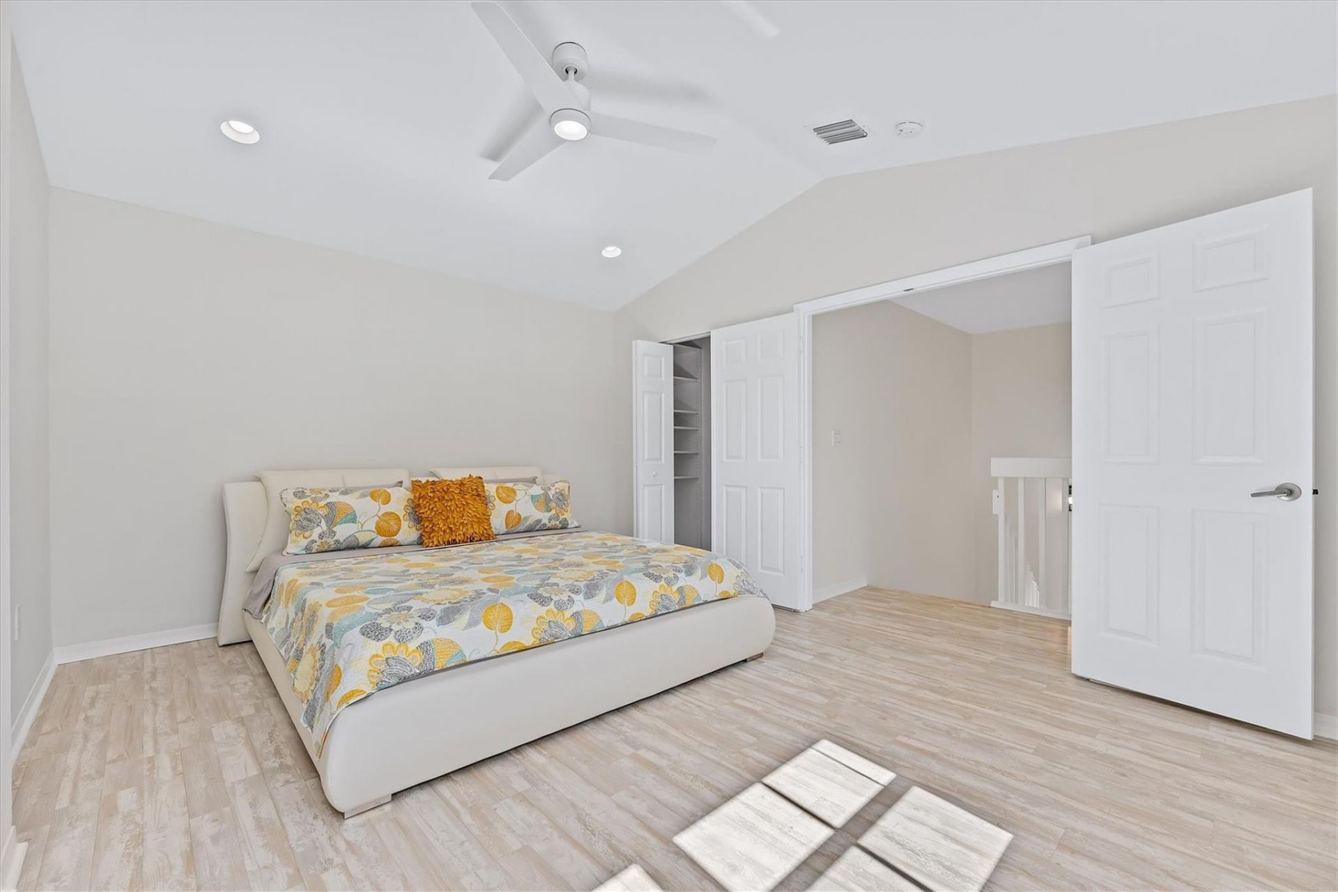 1135 Buttonwood Lane, Hollywood, FL 33019 Photo