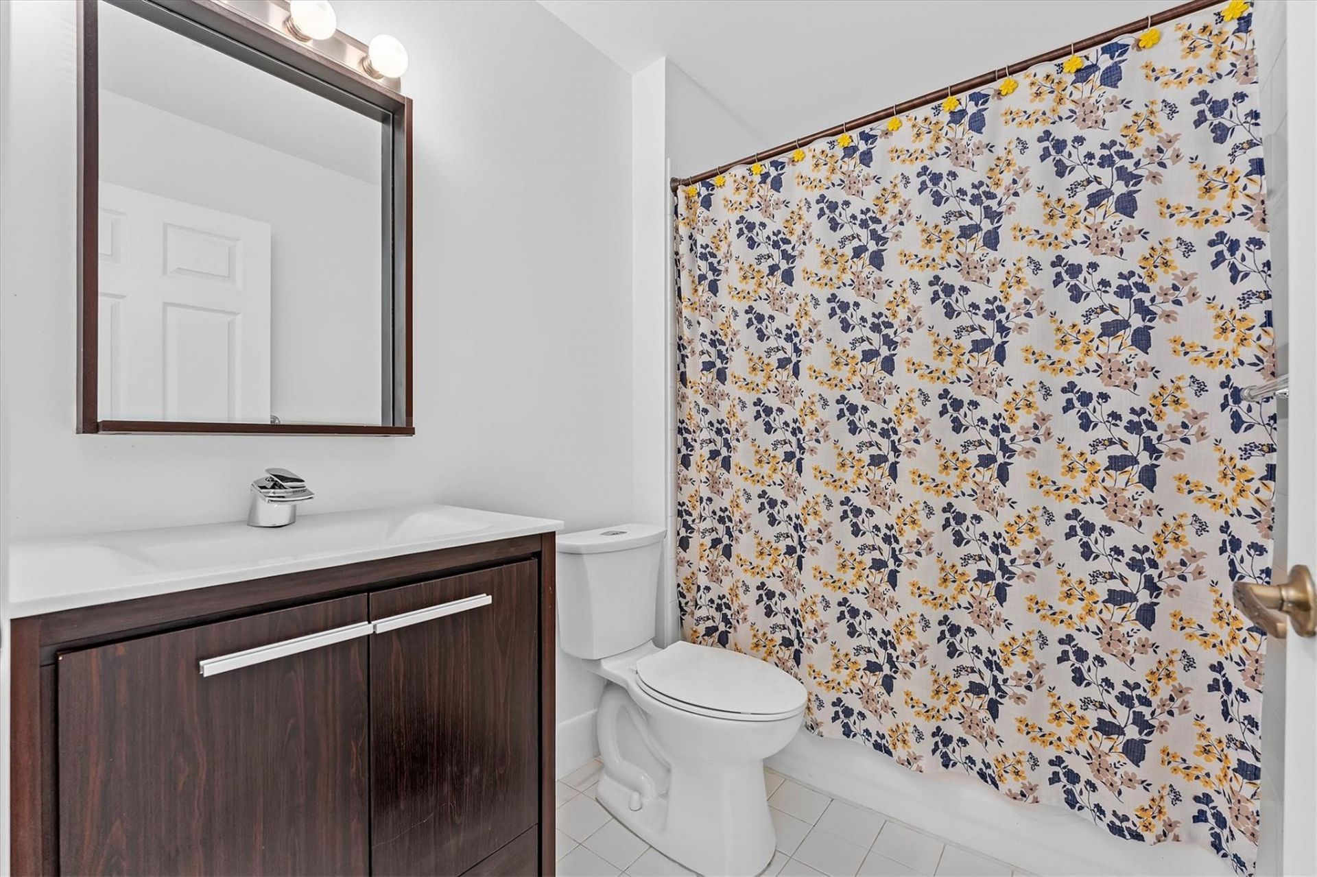 1135 Buttonwood Lane, Hollywood, FL 33019 Photo