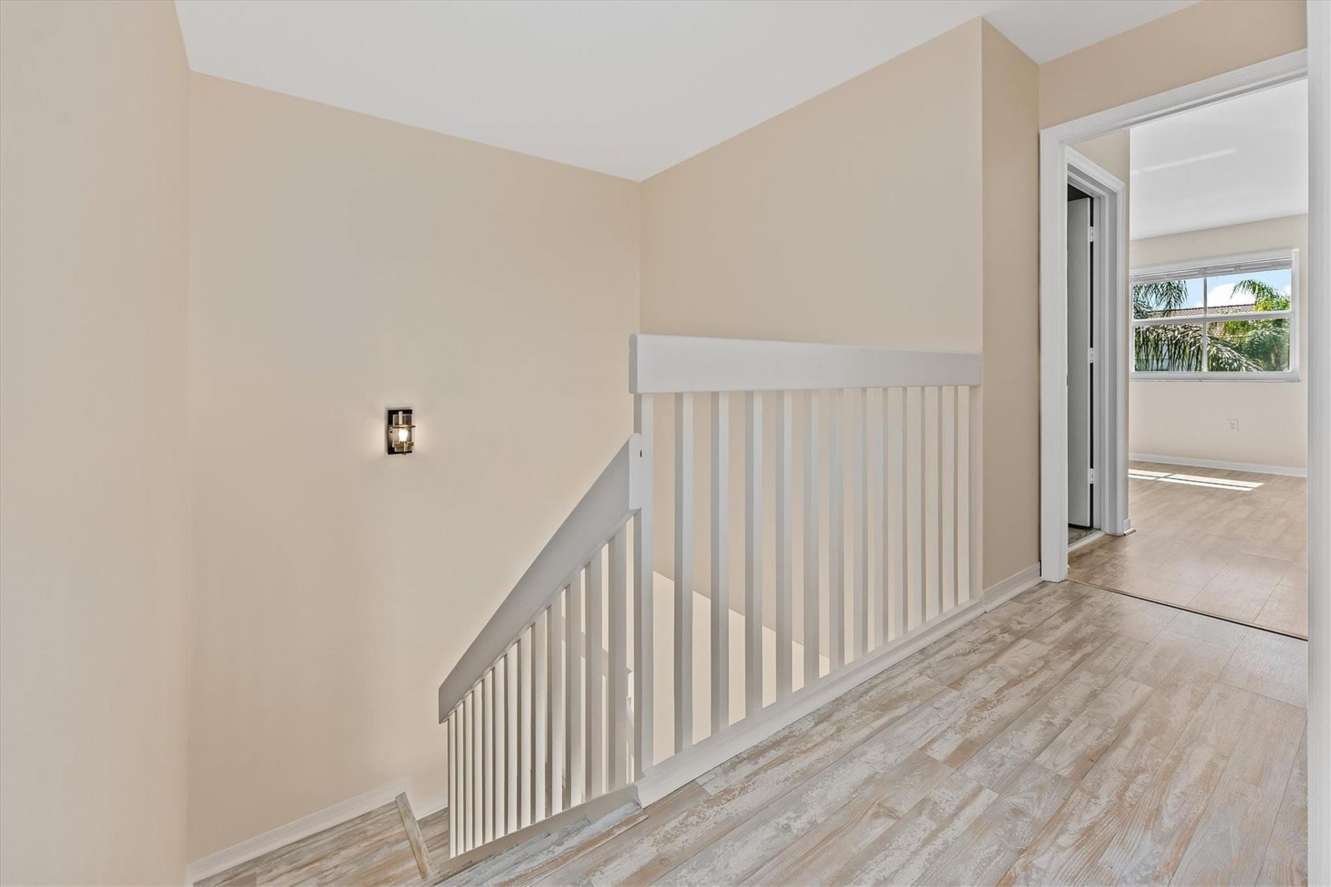 1135 Buttonwood Lane, Hollywood, FL 33019 Photo