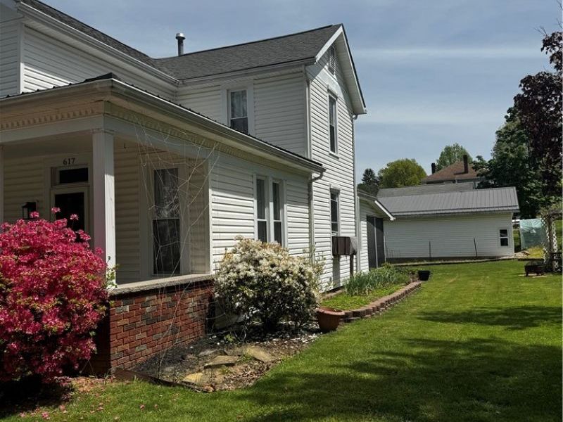 617 Park Street, Barnesville, OH 43713 Photo 3