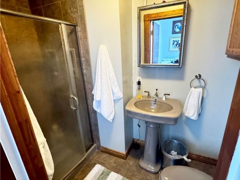 617 Park Street, Barnesville, OH 43713 Photo 9