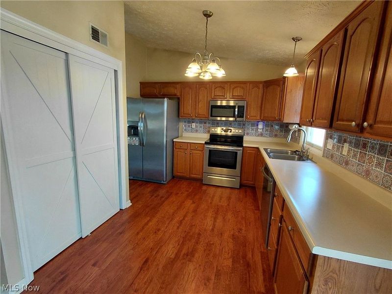 482 Bantam Ridge Road, Wintersville, OH 43953 Photo 3