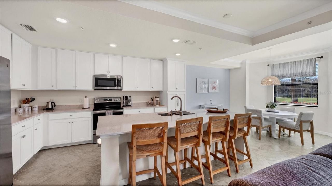 17510 Gawthrop Drive, Unit 107, Bradenton, FL 34211 Photo