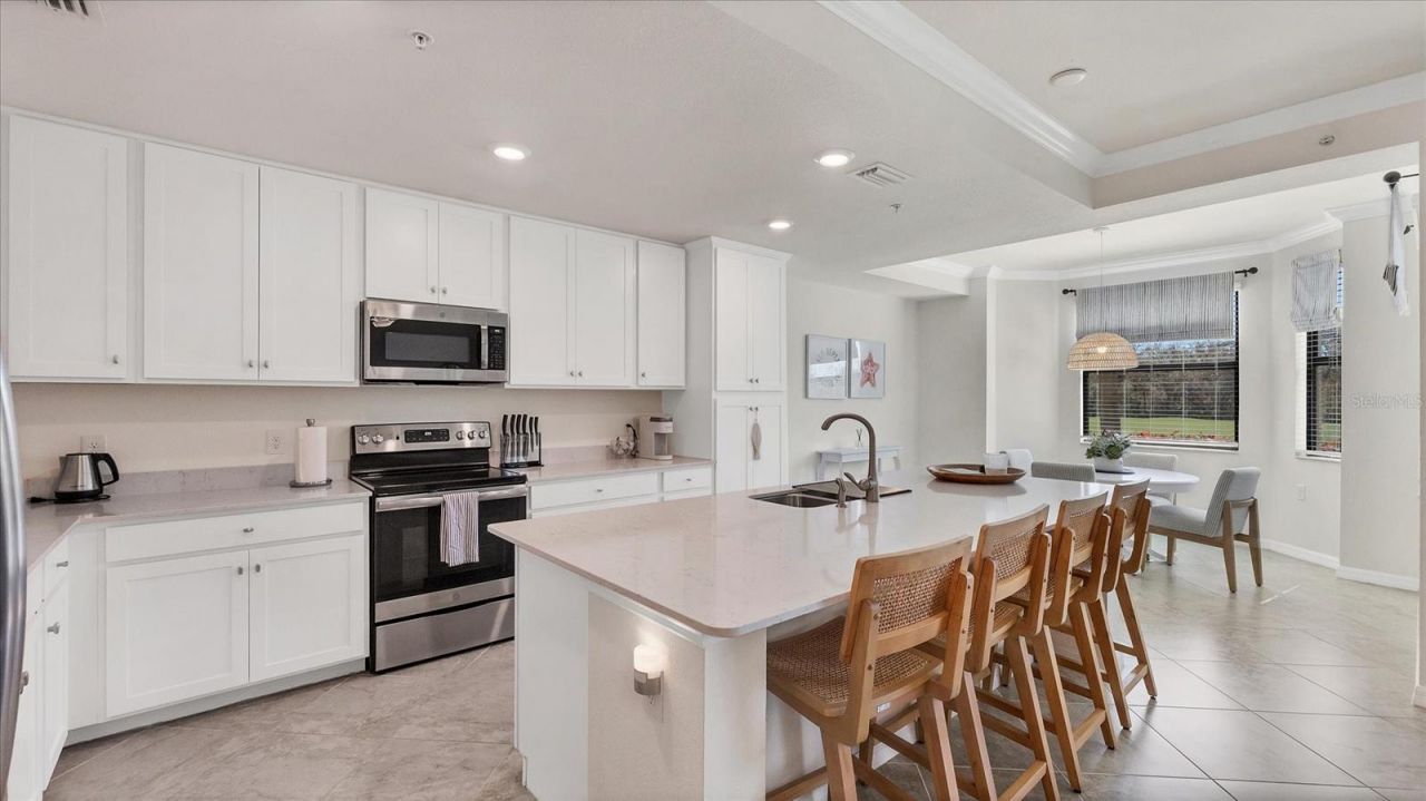 17510 Gawthrop Drive, Unit 107, Bradenton, FL 34211 Photo