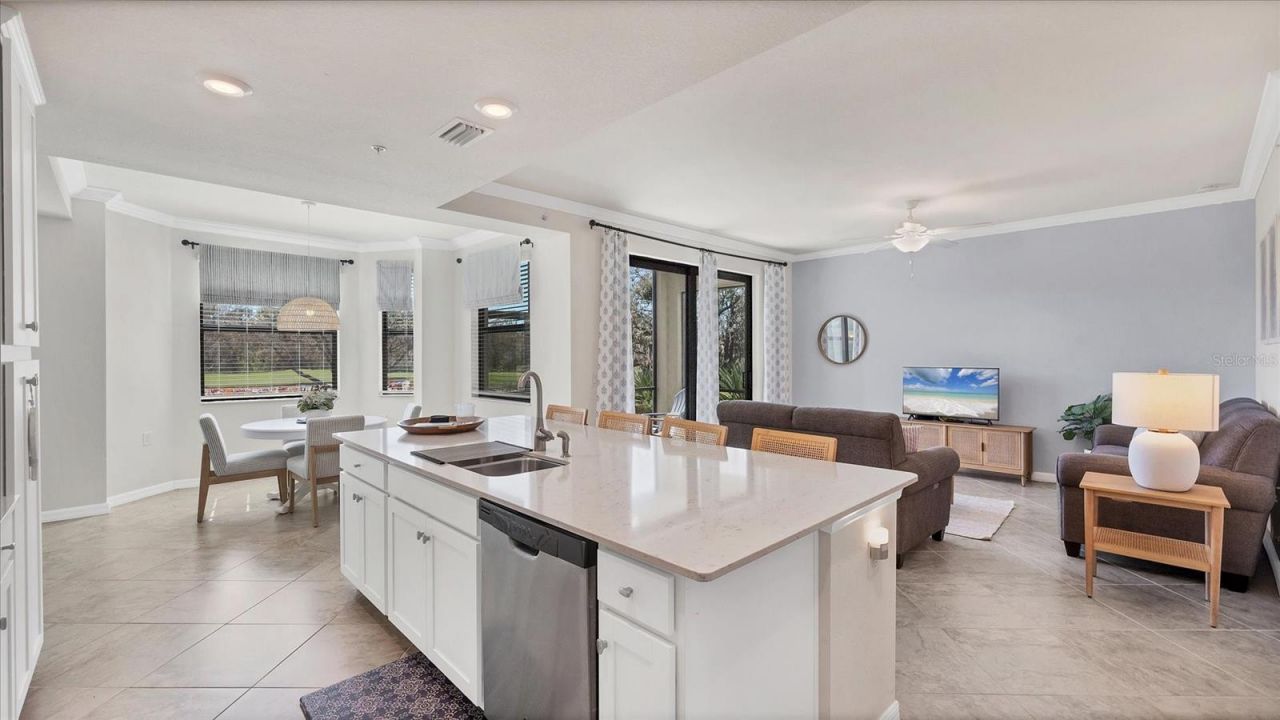 17510 Gawthrop Drive, Unit 107, Bradenton, FL 34211 Photo