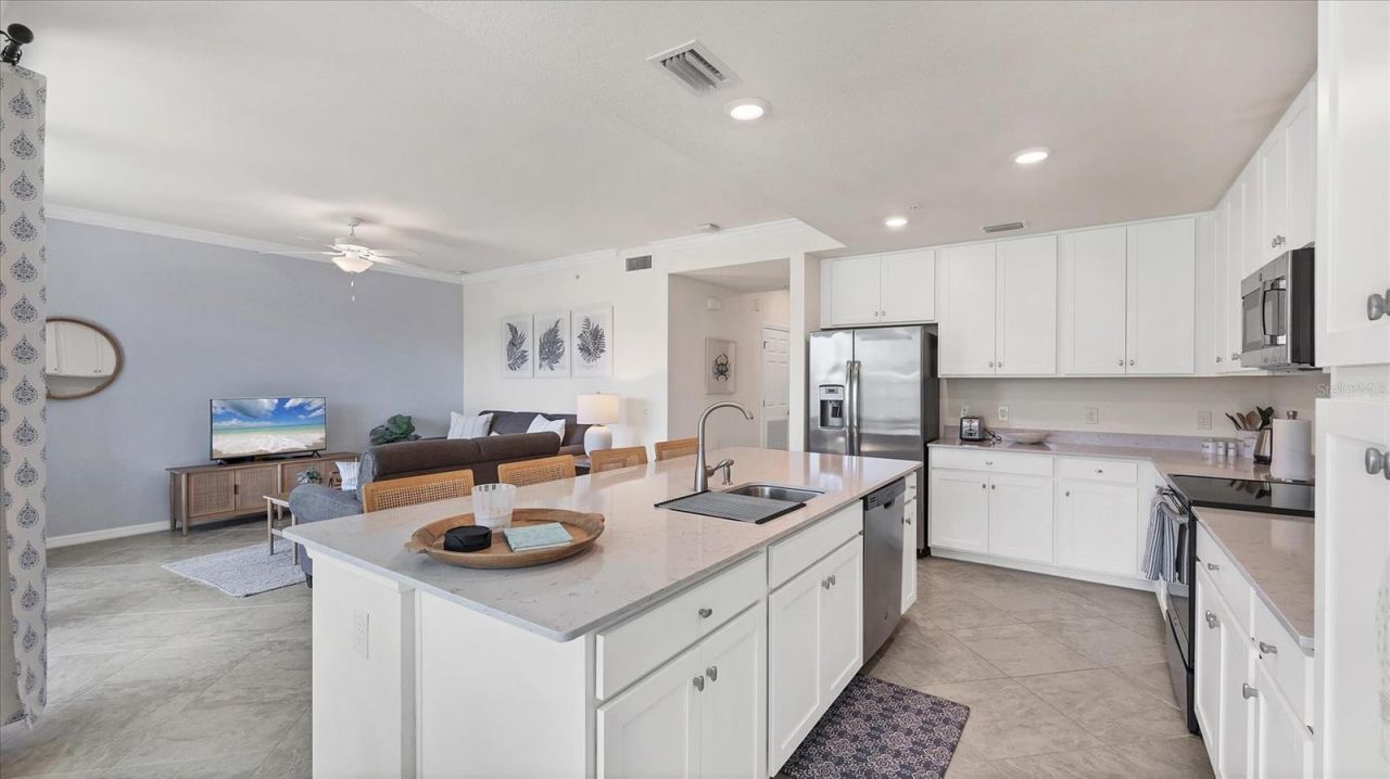 17510 Gawthrop Drive, Unit 107, Bradenton, FL 34211 Photo