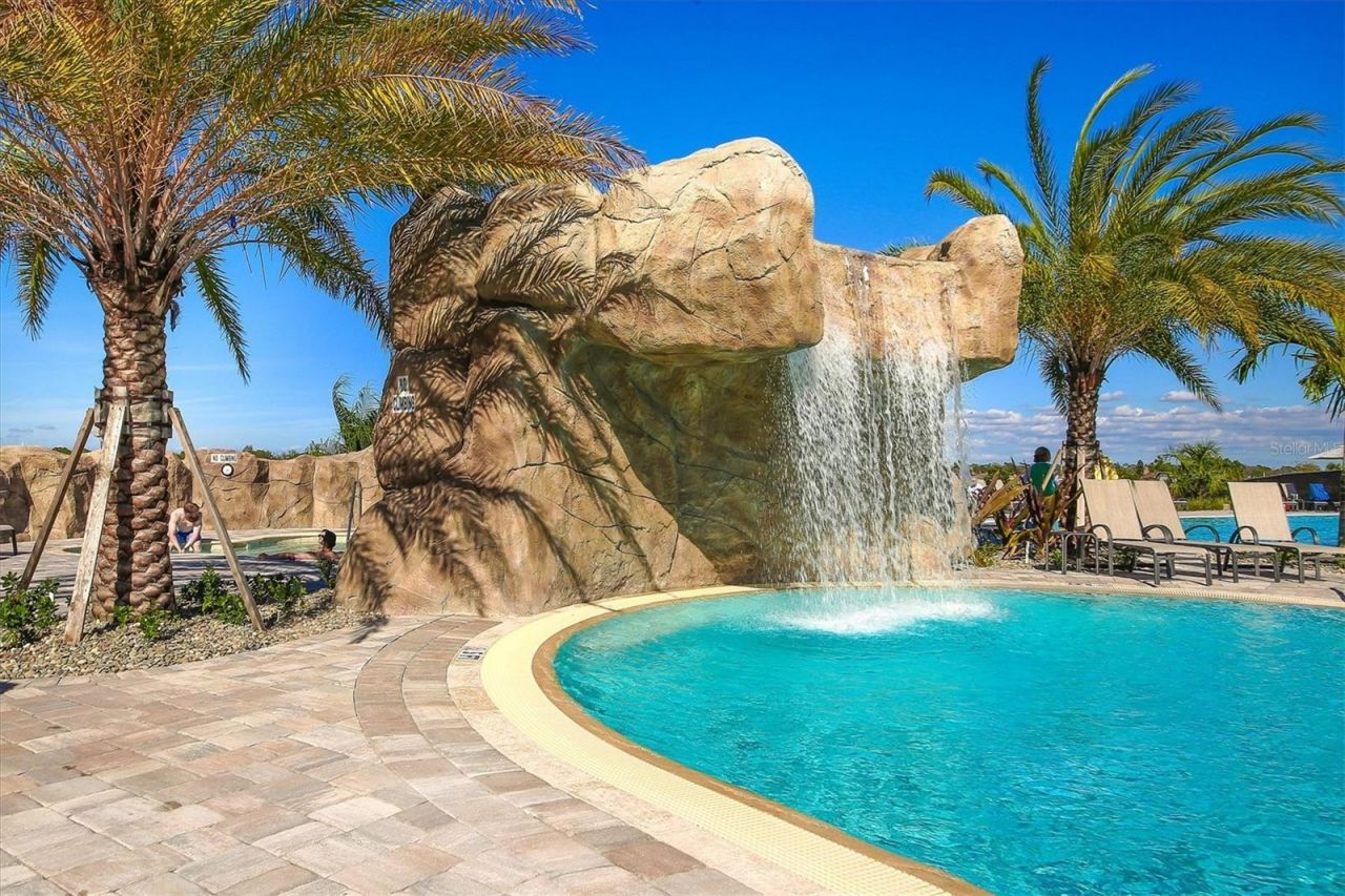 17510 Gawthrop Drive, Unit 107, Bradenton, FL 34211 Photo