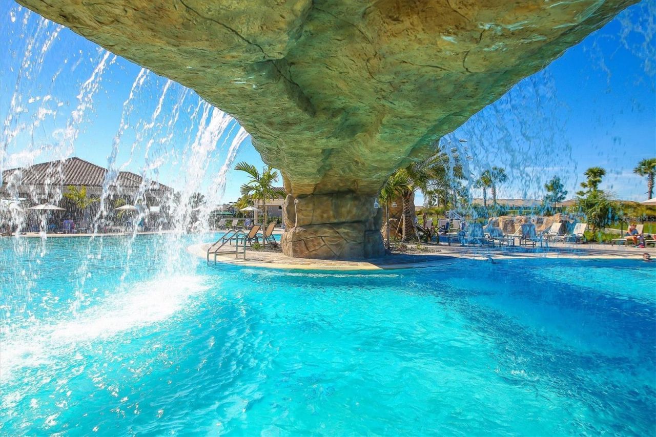 17510 Gawthrop Drive, Unit 107, Bradenton, FL 34211 Photo