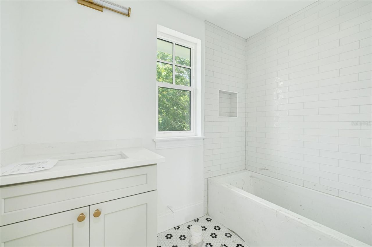1309 17th Avenue N, Saint Petersburg, FL 33704 Photo