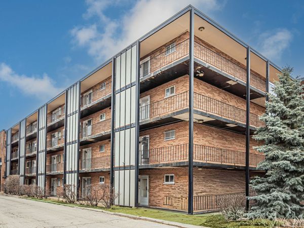6961 N Oakley Avenue, Unit 304, Chicago, IL 60645