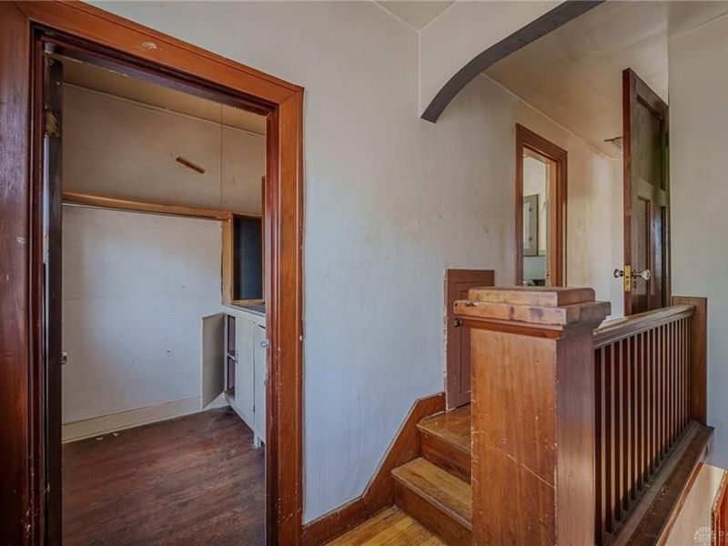 423 Sandalwood Drive, Dayton, OH 45405 Photo 9