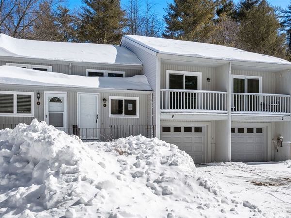 4 Toria Heights Rd, Unit 4, Oxford, MA 01540