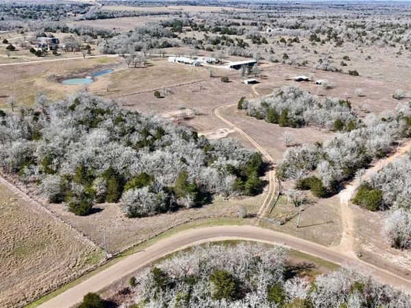 4850 Burke Road, Flatonia, TX 78941