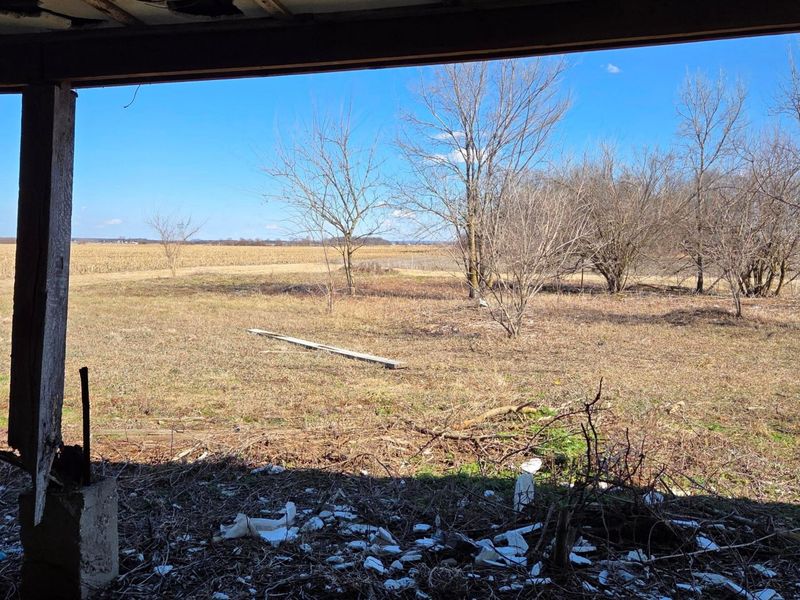 2105 Stonerock Road, Williamsport, OH 43164 Photo 12