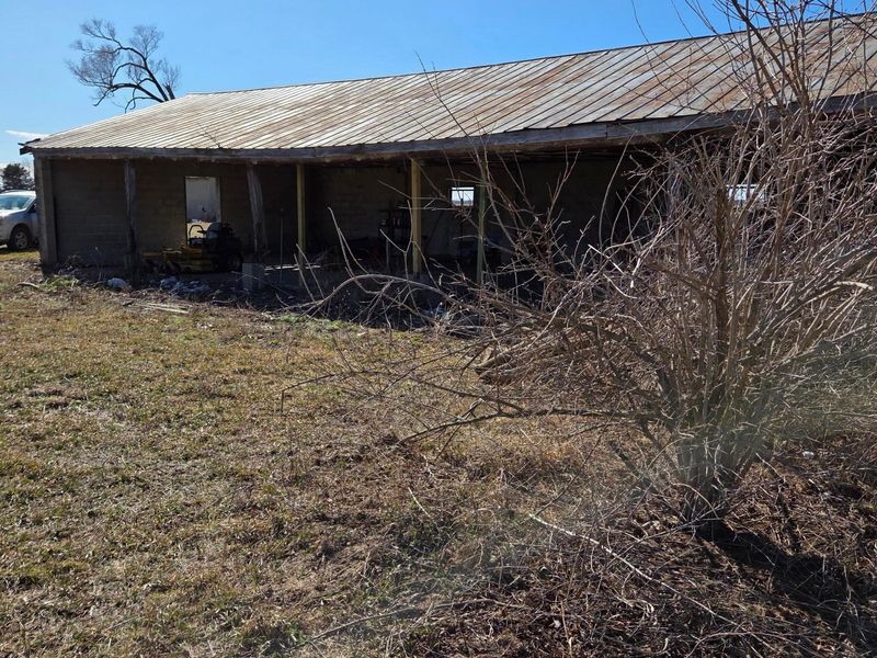 2105 Stonerock Road, Williamsport, OH 43164 Photo 9