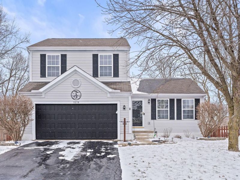 1276 Four Star Drive E, Galloway, OH 43119 Photo 1