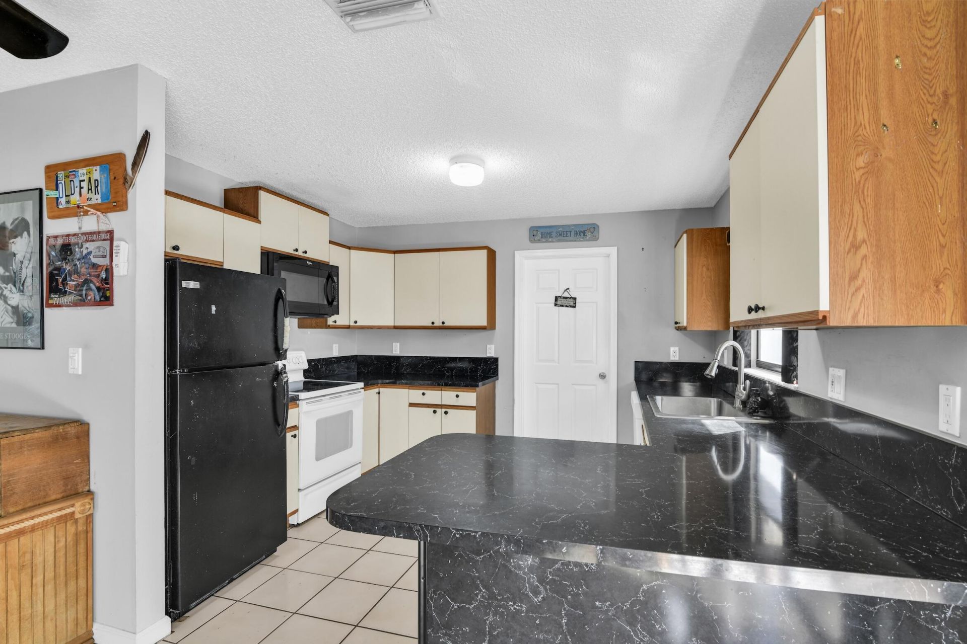 828 Mcintosh Street, West Palm Beach, FL 33405 Photo