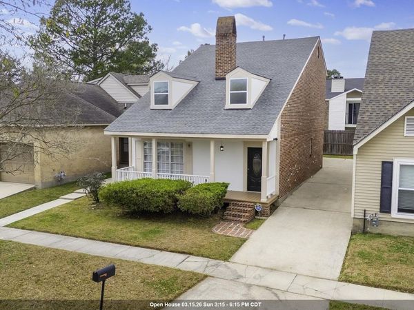 1731 Manor Oak Dr, Baton Rouge, LA 70810