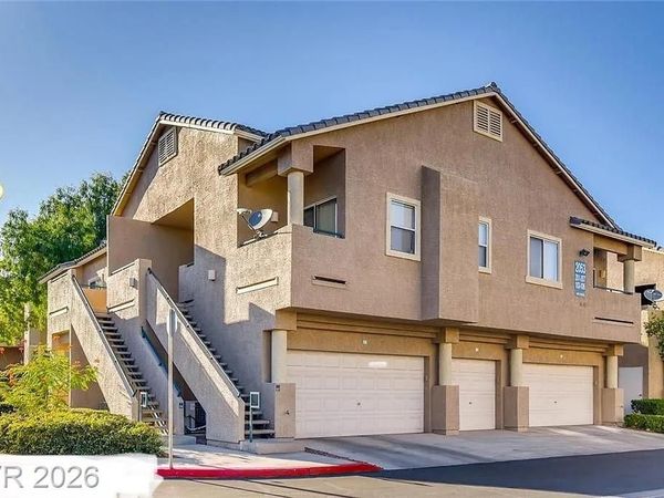 2053 Jade Creek Street, Unit 206, Las Vegas, NV 89117