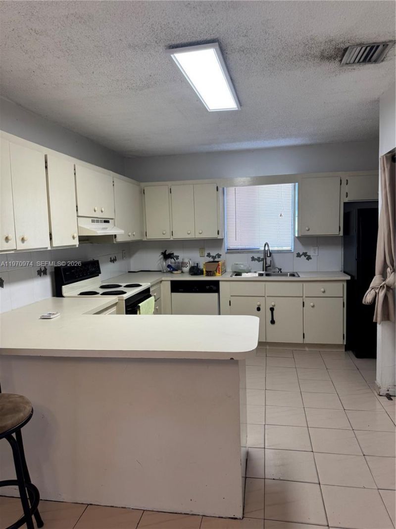 18670 SW 123rd Ct, Miami, FL 33177 Photo