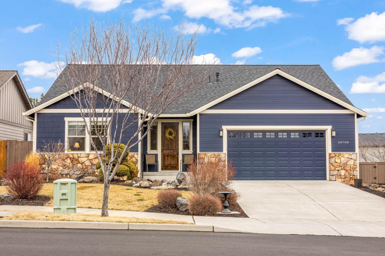 20788 NE Horizon Ridge Place, Bend, OR 97701 Main Photo