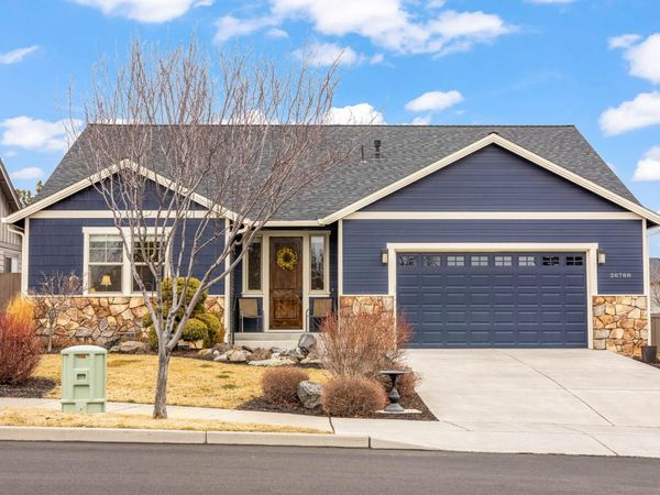 20788 NE Horizon Ridge Place, Bend, OR 97701