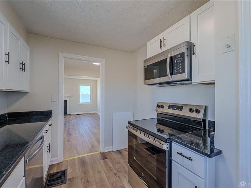 3250 Campus Drive, Dayton, OH 45406 Photo 16