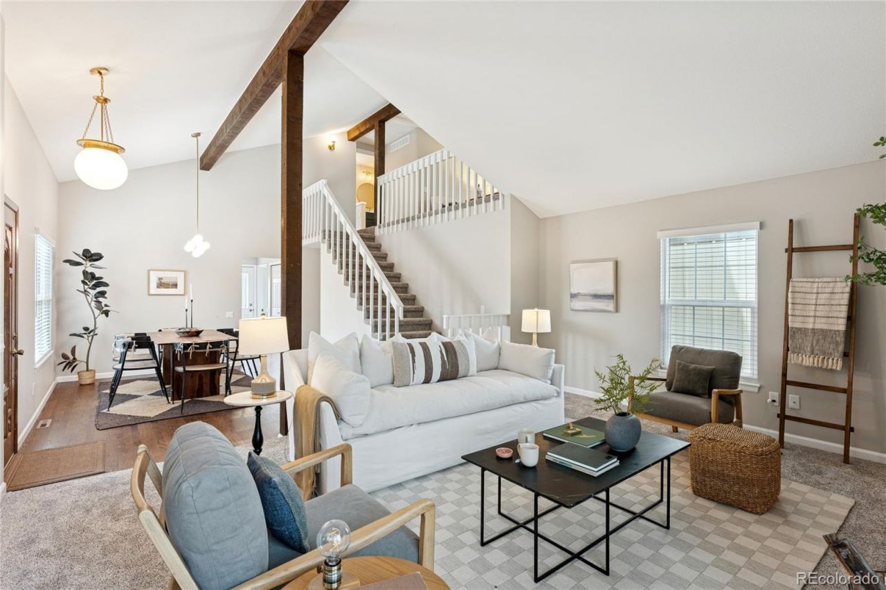 8047 E Phillips Circle, Centennial, CO 80112 Main Photo