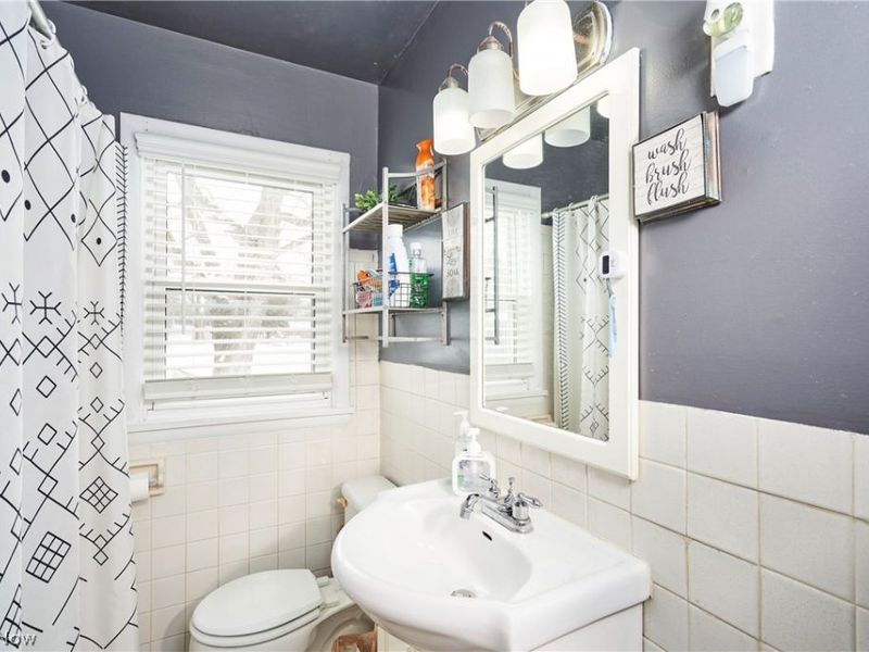 601 Cora Avenue, Akron, OH 44312 Photo 12