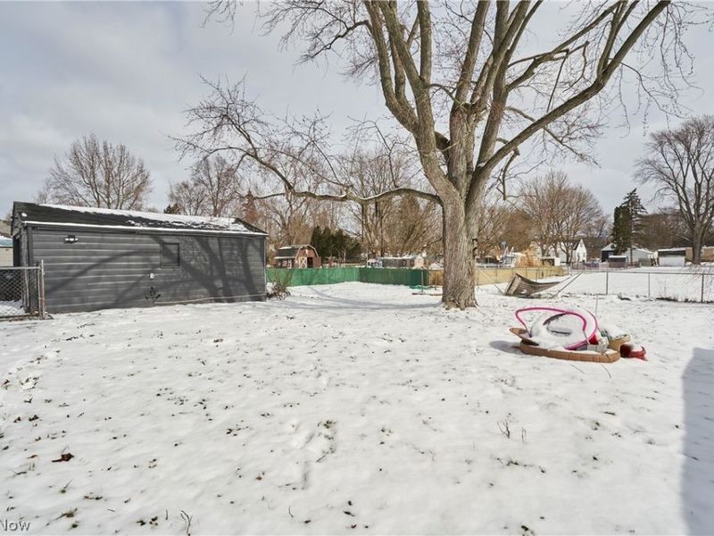 601 Cora Avenue, Akron, OH 44312 Photo 16