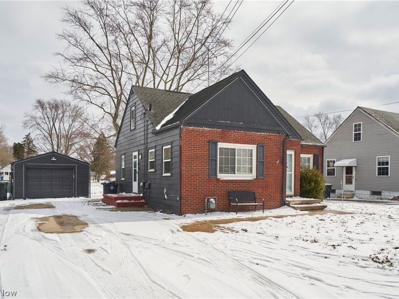 601 Cora Avenue, Akron, OH 44312 Photo 18