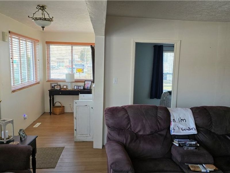 410 Mulberry Street, Elizabeth, WV 26143 Photo 11