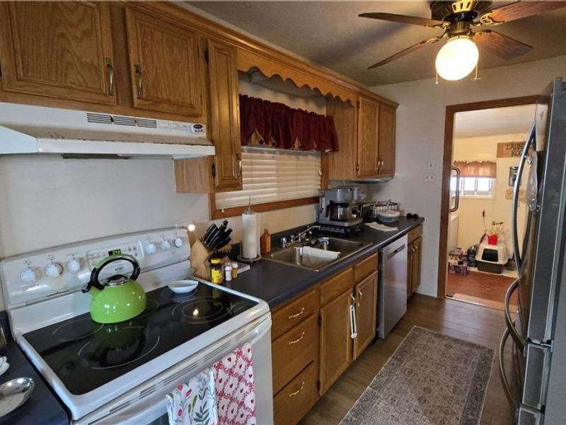 410 Mulberry Street, Elizabeth, WV 26143 Photo 18