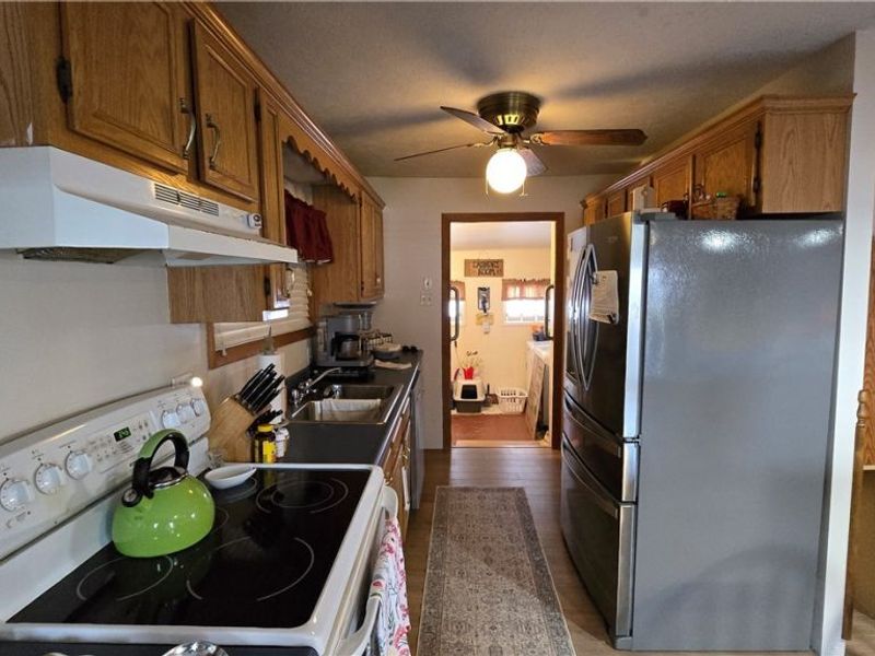 410 Mulberry Street, Elizabeth, WV 26143 Photo 19