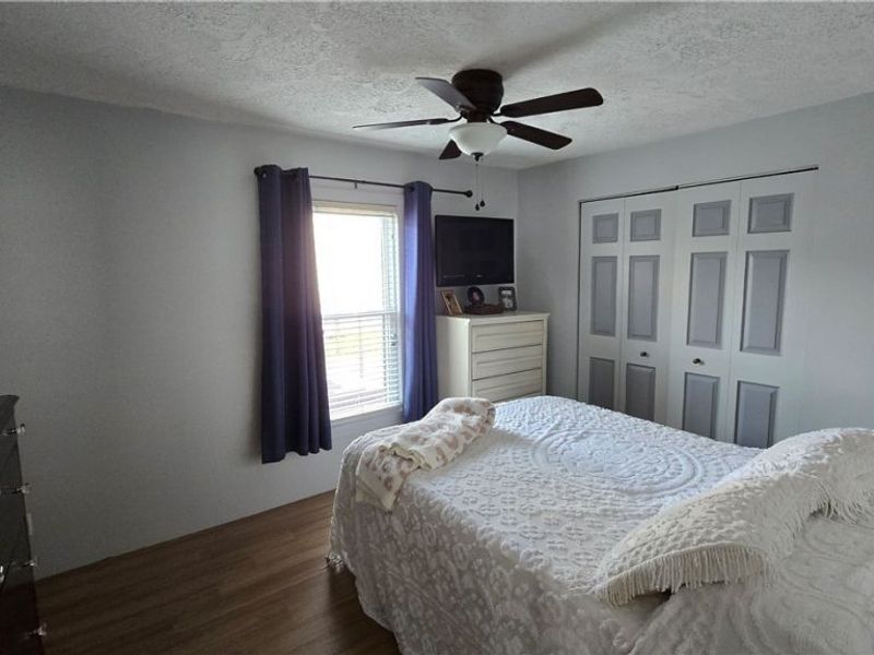 410 Mulberry Street, Elizabeth, WV 26143 Photo 22