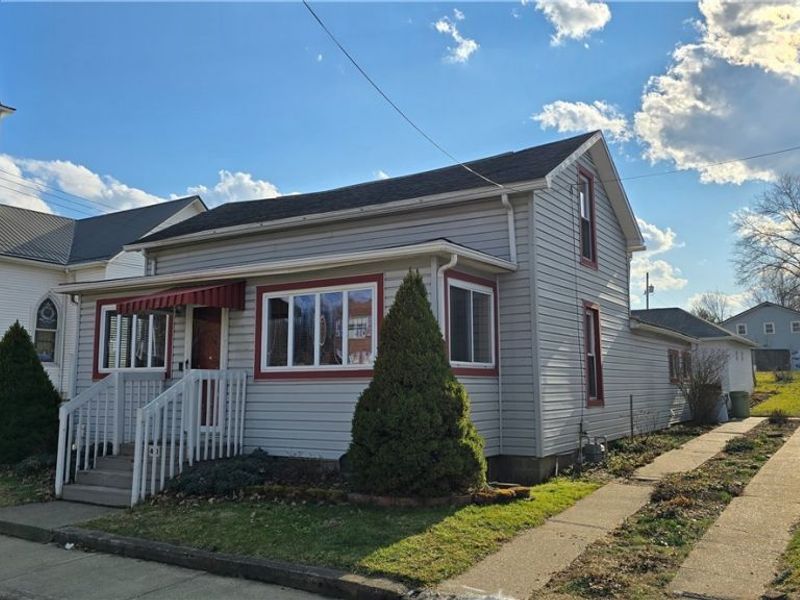 410 Mulberry Street, Elizabeth, WV 26143 Photo 3