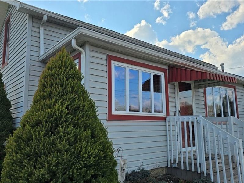 410 Mulberry Street, Elizabeth, WV 26143 Photo 4