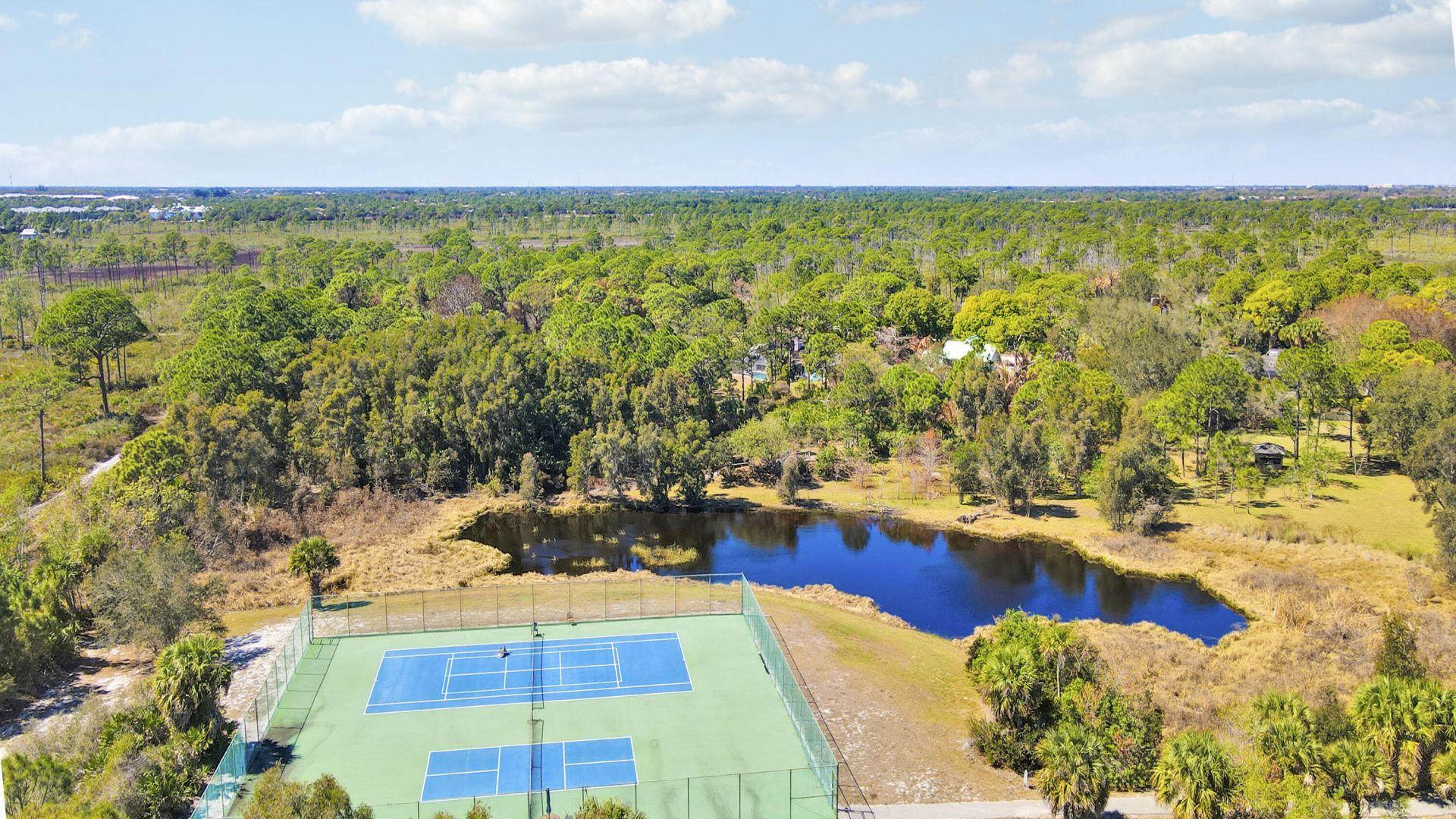 815 NE Stokes Terrace, Jensen Beach, FL 34957 Photo